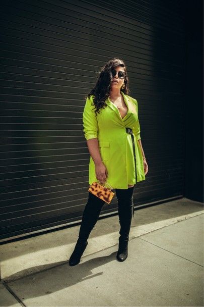 Photos To Edit, Neon Blazer, Dresses For Fall, Outfit Plus Size, Neon Dresses, Plus Size Fall Fashion, Neon Outfits, Plus Size Fall, Blazer Dress