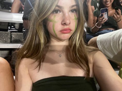 Ball Face Paint, Face Paint For Football Games, Pep Rally Face Paint, Football Face Paint Ideas, Gameday Makeup, Feild Day, Football Game Face Paint, School Spirit Face Paint, Camo Face Paint