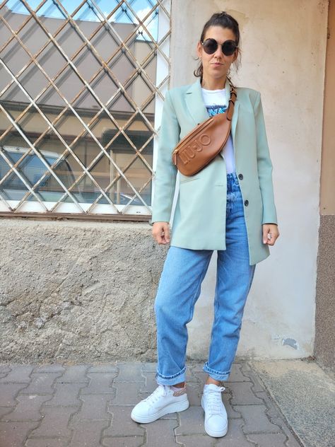 Turquoise Blazer Outfit, Turquoise Blazer, Light Colours, Blazer Outfit, Light Turquoise, Blazer Outfits, To Day, Blazer Fashion, Life Style