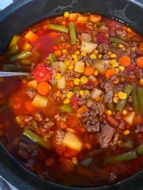 Cowboy Soup, Hamburger In Crockpot, Easy Vegetable Beef Soup, Canning Sweet Corn, Herb Roasted Potatoes, Hamburger Soup, Canned Tomatoes, Flavorful Vegetables, Vegetable Beef Soup