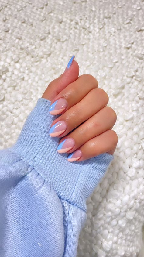 Pale Blue And Pink Nails, Pink And Blue Nail Designs Ideas, Light Pink And Blue Nail Design, Blue And Pink Gel Nails Ideas, Almond Nails Blue And Pink, Pastel Blue Summer Nails, Classy Gender Reveal Nails, Peach Blue Nails, Periwinkle And Pink Nails