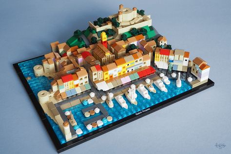 Saint-Tropez Microscale Lego, Lego Microscale, Micro Lego, Lego Boards, Lego Pictures, Lego Craft, Lego Room, Lego Space, Lego Architecture