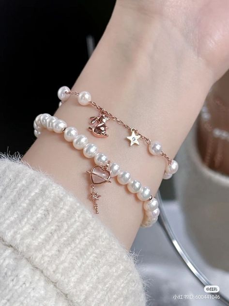 Korean Jewelry Aesthetic, Korean Bracelet, Diamond Aesthetic, Fairytale Bracelet, James Avery Charm Bracelet, Chain Locket, Girly Bracelets, Bday Wishlist, Cute Friendship Bracelets