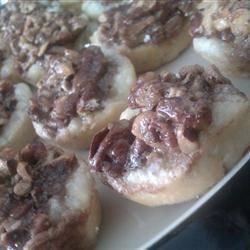 This recipe for delicious walnut filling is meant to be the filling for kolacky cookies. Authentic Polish Pierogi Recipe, Kolacky Recipe, Kolacky Cookies, Ganache Recipes, Babka Cake, Polish Foods, Christmas Yummies, Polish Heritage, Nut Rolls