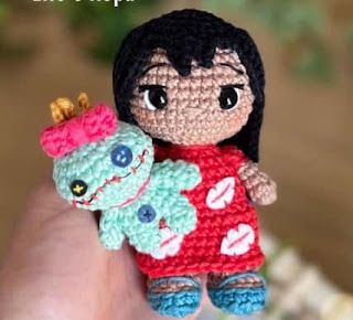 PATRONES AMIGURUMI GRATIS: PATRON GRATIS LILO | LILO Y STITCH AMIGURUMI 62325 Lilo Crochet Pattern, Crochet Lilo, Lilo's Doll, Stitch Amigurumi, Disney Crochet Patterns, Lilo Y Stitch, Lilo Et Stitch, Crochet Amigurumi Free, Stitch Crochet