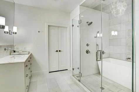 Narrow freestanding bathtub inside walk-in shower. Bath Shower Combo Ideas, Bath Shower Combo, Shower Combo Ideas, Bathtub Shower Combo, Shower Combo, Luxury Bathtub, Refinish Bathtub, Bathroom Showers, Farmhouse Remodel