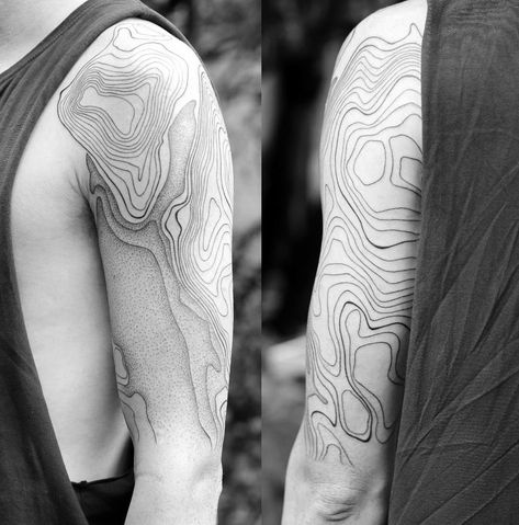 Topographical map of Bethells Beach/ Te Henga by Minnie at Seventh Day Tattoo Studio. Abstract Tattoo Designs, Map Tattoos, Full Back Tattoos, Irezumi Tattoos, Full Body Tattoo, Sunflower Tattoo Design, Mountain Tattoo, Arm Band Tattoo, Tattoos Geometric