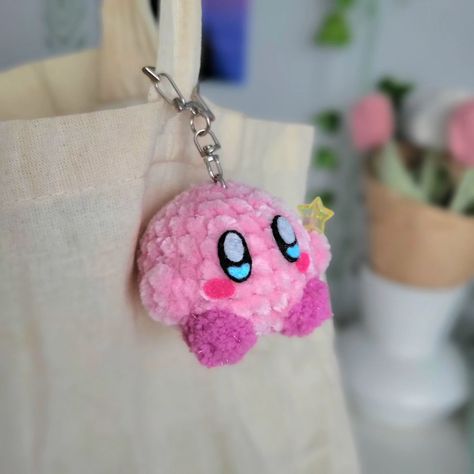 Crochet Kirby Keychain, Crochet Kirby, Kirby Keychain, Geek Crochet, Aesthetic Crafts, Crochet Keychains, Kawaii Crochet, Crochet Keychain, Kawaii Aesthetic