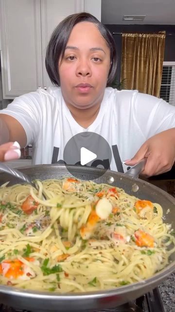 Seafood Recipes on Instagram: "Seafood Scampi with Crab 🦀🔥  🎥 by @kimmyskreations.1  Follow @cuisineocn for more 🦀 Follow @cuisineocn for more 🦀 Follow @cuisineocn for more 🦀  King Crab 1 tbsp olive oil 1/2 shallot 5 garlic cloves 6 tbsps butter  1 cup white wine 1/2 cup pasta water 1/2 lemon, juiced Fresh parsley Garlic Butter and Herb Seasoning old bay Cooked spaghetti noodles  To a medium low pan add 3 tbsps butter and your olive oil. Add shallots and garlic and cook for two minutes. Then add your chopped king crab, white wine, pasta water, lemon juice and butter. Cook another minute. Add noodles, parsley and toss! Enjoy!  Check out our bio 🌶️  🔥🔥🔥  #seafood #seafoodlover #food #foodie #foodiegram #instafood #delicious #scampi #crab #recipe #kimmyskreations #cuisineocn" Seafood Pasta Recipes White Wine, Spaghetti With Crab Meat, Seafood Pasta Recipes Crab Meat, Creamy Seafood Pasta Recipes, White Crab Meat Recipes, Crab Scampi Pasta, Seafood Mix Recipes Frozen, Pasta With Crab Meat, Crab And Shrimp Pasta