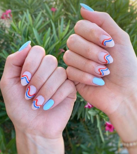 Forth Of July Nails, Red White Blue Nails, July Nail Designs, Patriotic Nails Design, Star Nail Designs, Blue And White Nails, Fourth Of July Nails, Forth Of July, Gel Nails Diy