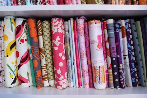 Folding Fabric, Comic Boards, Ikea Billy Bookcase, Sewing Room Organization, Ikea Billy, Billy Bookcase, Art Studio At Home, How To Fold, Comic Collection