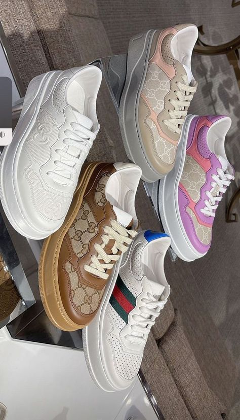 Gucci Luxury Sneakers, Luxury Gucci Sneakers With Logo, Luxury Gucci Beige Sneakers, Gucci Low-top Luxury Sneakers, Luxury Low-top Gucci Sneakers, Casual Shoes Women Sneakers, Canvas Shoe, Vintage Watches Women, Elegant Shoes