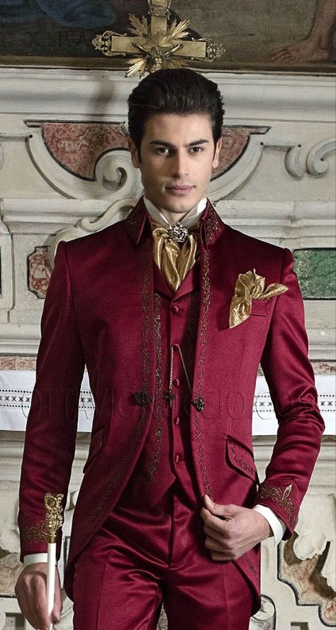 Royal Suits For Men, Mens Fashion Formal, Edwardian Mens Fashion, Suit Aesthetic, Prince Suit, Met Gala Outfits, Aesthetic Gold, Fashion Formal, Man Dressing Style