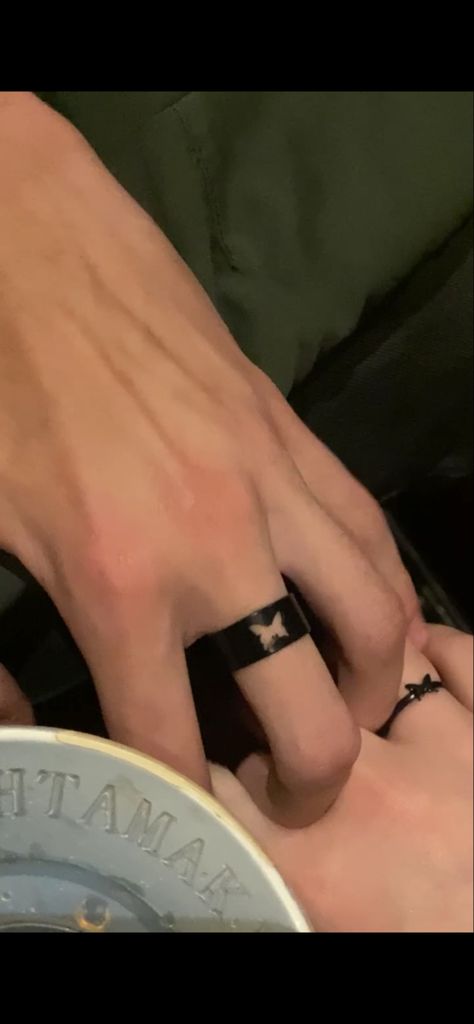 couple butterfly matching rings Aesthetic Matching Rings, Matching Rings Aesthetic, Butterfly Couple Ring, Couple Butterfly, Edgy Rings, Matching Couple Rings, Butterfly Cutout, Grunge Couple, Couple Goal