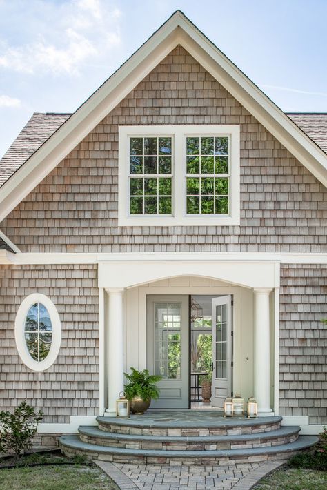 Shingle House, Shingle Style Homes, Beach House Exterior, Shingle Siding, Cottage Exterior, Dream Cottage, Interiors Dream, New England Style, Coastal Homes