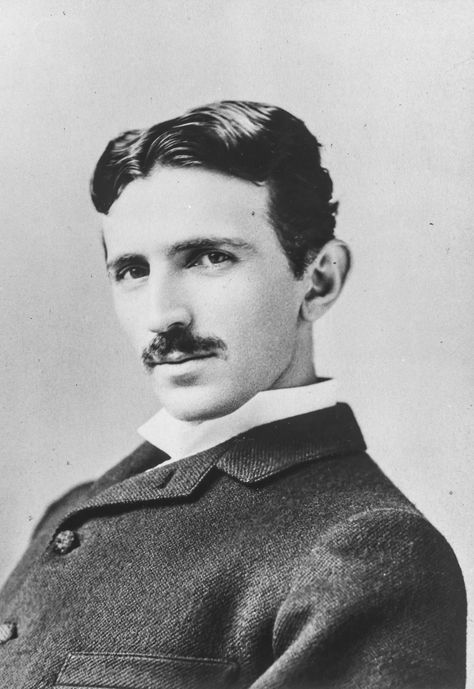 A portrait of electrical genius, Nikola Tesla, at the height of his fame. He was in his late thirties when this photo was taken. Nikola Tesla Aesthetic, Nikola Tesla Wallpaper, Nikola Tesla Inventions, Nikola Tesla Quotes, Tesla Inventions, Tesla Quotes, Nicola Tesla, Nicolas Tesla, Tesla Coil