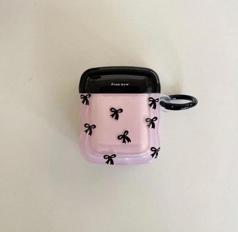 Fone Apple, Cute Ipod Cases, Cute Camera, Airpod Cases, Cocoppa Wallpaper, Earbuds Case, Pretty Iphone Cases, Pretty Phone Cases, Apple Phone Case