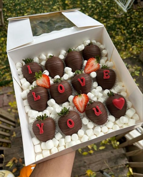 Dozen Chocolate Strawberries ILY I Love You Strawberries, Dozen Strawberries, Chocolate Covered Treats, I Love U, Covered Strawberries, Chocolate Strawberries, Chocolate Covered Strawberries, Love U, Chocolate Covered