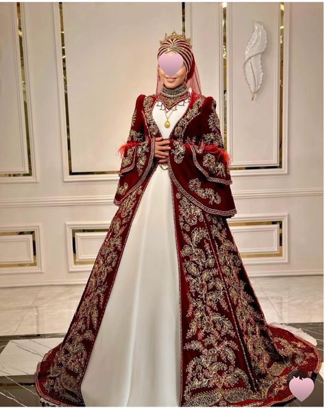 Turkish Kaftan, Turkish Wedding Dress, Muslimah Wedding Dress, Wedding Dress Sketches, Muslimah Wedding, Turkish Wedding, Wedding Couple Poses Photography, White Gown, Wedding Couple Poses