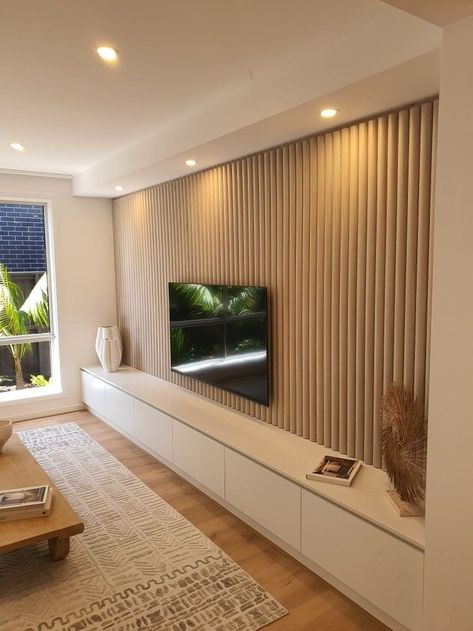 Living Room Accent Wall Designs, Margate Beach, Tv Wall Panel, Feature Wall Living Room, Tv Wand, House Aesthetic, Living Room Design Inspiration, Sunrooms, Lounge Design