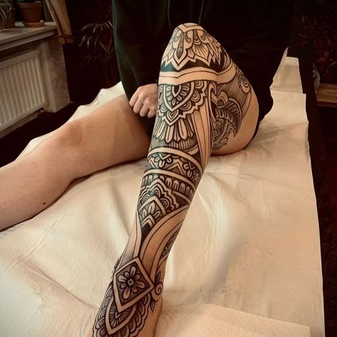 Tattoo Pictures Ideas, Ornamental Leg Sleeve, Female Foot Tattoos, Mandala Tattoo Leg, Temple Artwork, Tattoo Over Scar, Polynesian Tattoos Women, American Traditional Tattoo Ideas, Traditional Tattoo Ideas