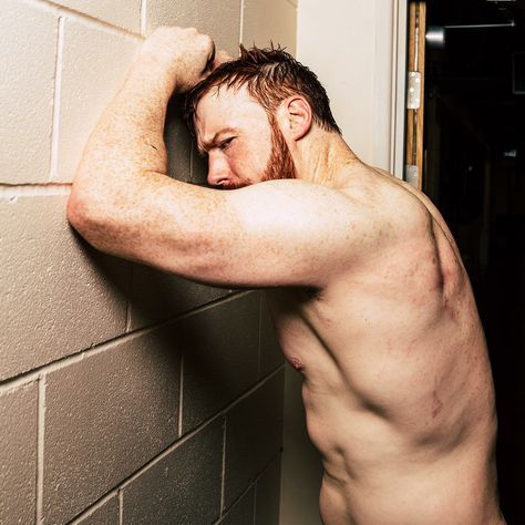 Sheamus Wwe, Moon Shine, Tears For Fears, Wwe Superstars, Pro Wrestling, Pretty Men, Wwe, Wrestling, Moon