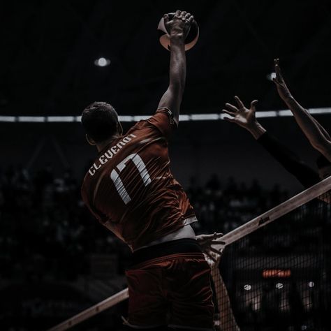 Volleyball Players Men Aesthetic, Men Volleyball Aesthetic, Male Volleyball Aesthetic, Mens Volleyball Aesthetic, Volleyball Asethic, Volleyball Boys Aesthetic, Athletic Boy Aesthetic, Volleyball Boys, Libero Volleyball