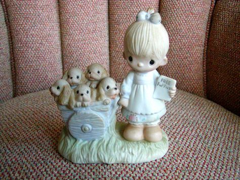 Hummel Figurines Antiques, Ceramic Lady Heads, Vintage Toys 1960s, Halloween School Treats, Thrift Store Diy, Free Puppies, Garage Sale Finds, Childhood Memories 70s, Vintage Baby Clothes