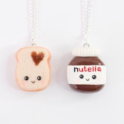 So easy to make just go to YT and search up Nim C for all the credibility goes to her. These are her DIYs Fimo Kawaii, Crea Fimo, Bff Jewelry, Polymer Clay Kawaii, Tanah Liat, Bff Necklaces, Cute Polymer Clay, Food Jewelry, Friendship Necklaces