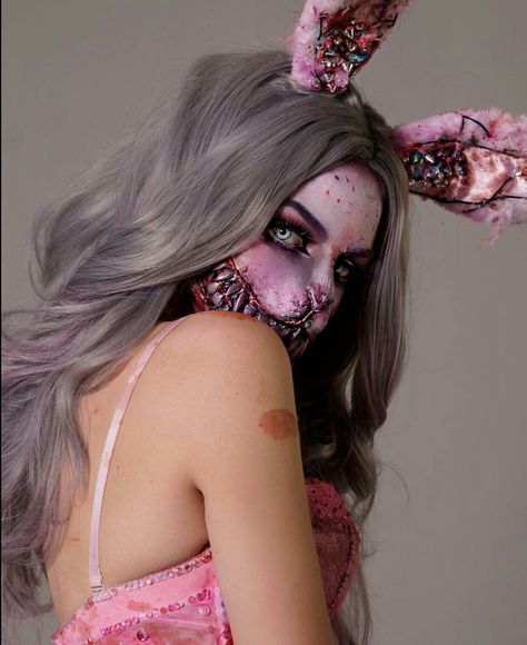 Love that costume Zombie Sfx Makeup, Zombie Fx Makeup, Halloween Special Fx Makeup, Special Effects Makeup Ideas, White Rabbit Makeup, Zombie Rabbit, Dead Bunny, Pelottava Halloween, Zombie Bunny