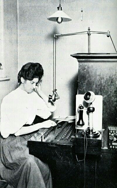 Telephone Switchboard, Telephone Operator, Antique Telephone, Vintage Phones, Vintage Telephone, In Pairs, Dieselpunk, Belle Epoque, Vintage Photographs