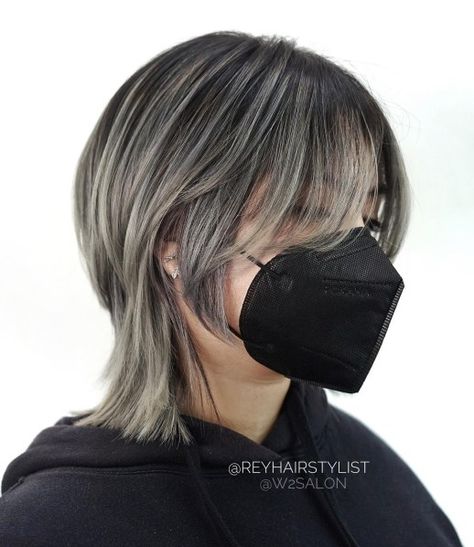 Smoother Wolf Cut Style Wolf Cut Grey Hair, Wof Cut Hair Short, Wolf Cut Balayage, Wolf Cut Ponytail, Unstyled Wolf Cut, Short Hair Wolf, Soft Wolf Cut, Korean Wolf Cut, Wolf Haircuts