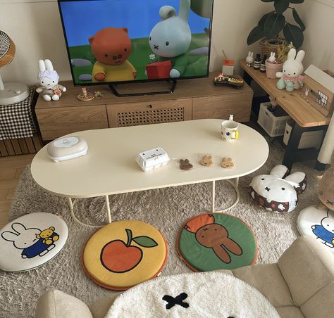 Living Room Calm Decor, Miffy Home Decor, Miffy Furniture, Miffy Room Aesthetic, Miffy Room Decor, Miffy Decor, Japanese Aesthetic Room, Japanese Kidcore, Minimalism Japanese