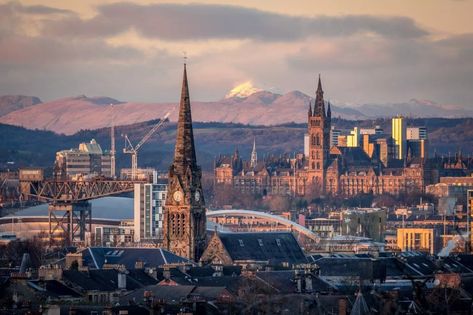 33 Things to do in Glasgow Scotland - Our Complete Guide Things To Do In Glasgow, Places To Visit In Scotland, Glasgow Botanic Gardens, British Isles Cruise, Riverside Museum, Glasgow Cathedral, Glasgow City Centre, Glasgow University, Glasgow City