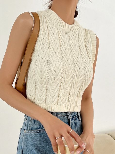 Casual Oufits, Winter Mode Outfits, Beige Crop Tops, Summer Knit Tops, White Knit Top, Sleeveless Knit Top, Tank Top Outfits, Everyday Fashion Outfits, Crochet Fashion Patterns