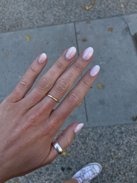 Light Pink With White Chrome Nails, Short Ish Nails, Light Pink White Chrome Nails, Rounded Chrome Nails, Short Round White Chrome Nails, Rounded Dip Powder Nails, Milky Pink Nails Short, Short White Pink Nails, Dip Nails Light Pink