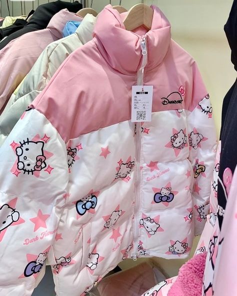 ❄️ Hello Kitty Cute Puff Jacket ❄️ LlNK lN BlO #hellokitty #hellokittylover #hellokittycore #hellokittyaddict #hellokittylovers #hellokittystuff #hellokittyfan #hellokittycollector #hellokittyaesthetic #hellokittyjunkies #sanrio #sanrioaesthetic #sanriofashion #jacket #puffjacket Hello Kitty Cute, Puff Jacket, Hello Kitty, Cute Outfits, Kitty, Quick Saves, Clothes