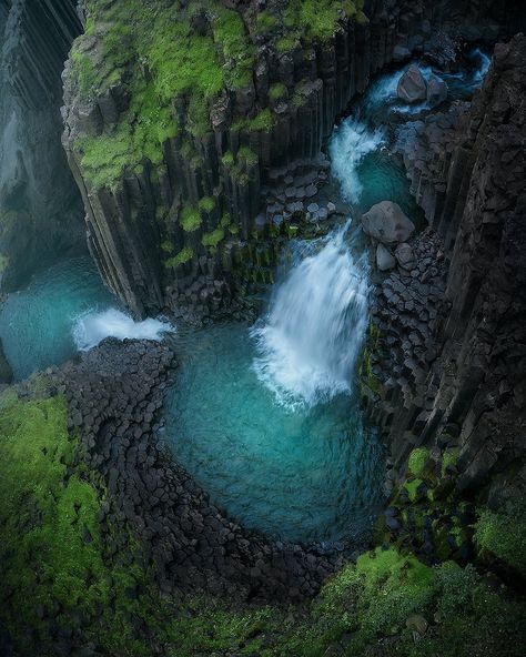 Iceland Basalt Columns, Basalt Columns Iceland, Underwater Waterfall, Green Waterfall, Waterfall Iceland, Iceland Nature, Basalt Columns, Iceland Travel Guide, Iceland Landscape