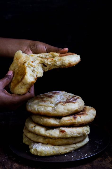 Baked Soft Stove-Top Bread – A Kitchen In Uganda Bread On The Stove Top, Skillet Bread Stovetop, Stove Top Cake, Stove Top Biscuits, Stove Top Cookies, Stove Top Desserts, Stove Top Bread, Stove Bread, Stovetop Baking