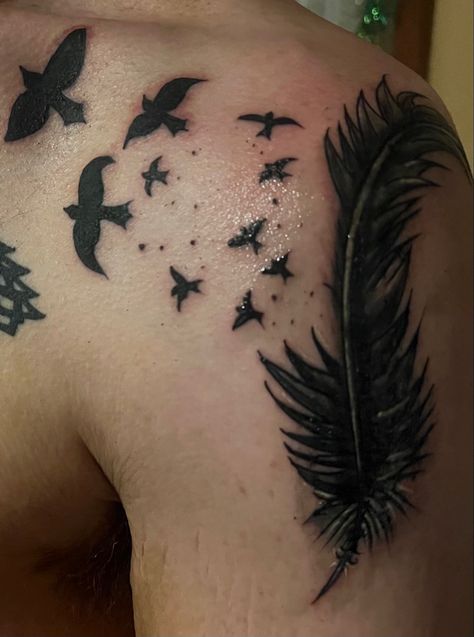 Joseph Morgan Tattoo Birds, The Originals Tattoo Ideas, The Originals Tattoo, Tvd Tattoos Ideas, Victor Tattoo, Vampire Diaries Tattoo, Wing Tattoo Men, Feather With Birds Tattoo, Vampire Tattoo