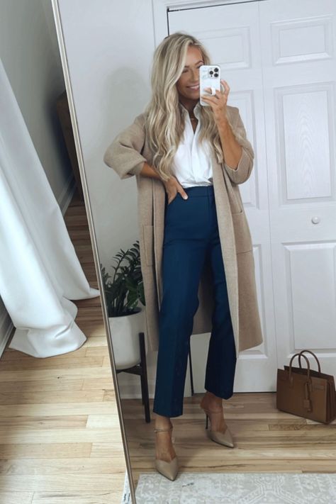 Work Outfit With Flats, Outfit With Flats, Beige Cardigan Outfit, Fall Work Outfit, Long Cardigan Outfit, Smart Casual Work Outfit Women, Cardigan Fall Outfit, Work Attire Women, Fall Workwear