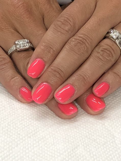 Watermelon Pink Summer Gel Nails End Of Summer Nails Color Gel, Holiday Nails Summer 2023 Pink, Watermelon Colour Nails, Watermelon Colored Nails, Pinky Coral Nails, Watermelon Red Nails, Watermelon Gel Nails, Watermelon Nail Color, Holiday Gel Nails Summer