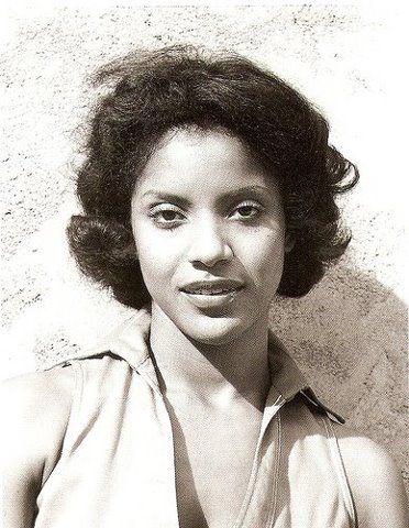 A 21-year old Phylicia Rashad.  Isn't she lovely? And she still is. Phylicia Rashad, The Cosby Show, Oh My Goddess, Black Actresses, Gene Kelly, Mae West, Vintage Black Glamour, Black Actors, Black Hollywood