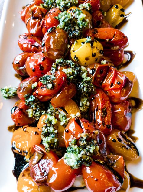 Heirloom Tomato Caprese Salad, Balsamic Tomatoes Roasted, Roasted Tomatoes Caprese, Charred Cherry Tomato Salad, Roast Tomato Salad, Charred Cherry Tomatoes With Bell Peppers And Mozzarella, Roasted Caprese Salad, Roasted Tomato Salad Recipes, Roasted Tomatoes With Goat Cheese