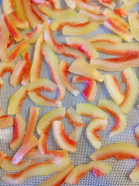 Watermelon Rind Candy Recipe, Candied Watermelon, Kohlrabi Fritters, Dehydrated Watermelon, Watermelon Monster, Watermelon Rind Recipes, Pickled Watermelon, Pickled Watermelon Rind, Watermelon Pickles