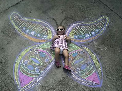 Chalk Butterfly, Paint Concrete, Paint Games, Butterfly Photo, Diy Props, Shade Sails, Girl Kid, School Playground, Butterfly Photos