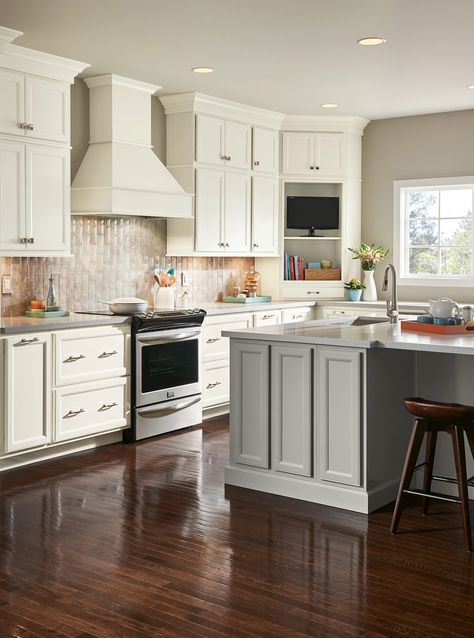 Cardiff Collection | Shenandoah Cabinetry Shenandoah Cabinets, Hanging Kitchen Cabinets, Kitchen Cabinet Plans, Light Grey Kitchen Cabinets, Farmhouse Craftsman, Espresso Kitchen Cabinets, Light Grey Kitchens, Grey Kitchen Floor, Kitchen Cabinet Samples