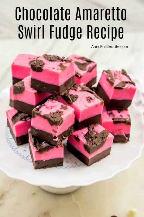 Amaretto Fudge Easy, Amaretto Fudge Recipe, Amaretto Recipes, Amaretto Fudge, Boozy Sweets, Key Lime Cookie Recipe, Vanilla Fudge Recipes, Amaretto Recipe, Galaxy Desserts