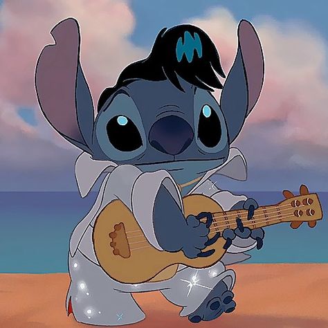 Stitch Icons Aesthetic, Stitch Guitar, Disney Characters Lilo, Lilo And Stitch 2002, Disney Characters Wallpaper, Lilo And Stitch Drawings, Stitch Quote, Interesting Pictures, Stitch Drawing