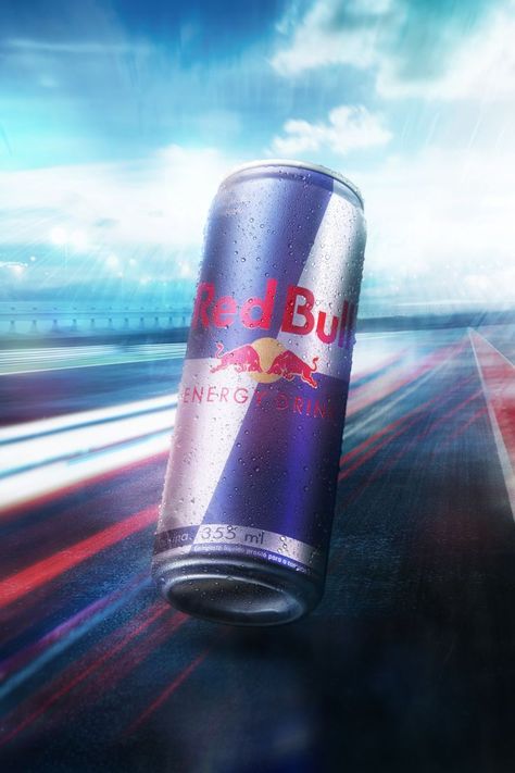 Manipulação de Imagem #redbull #energydrink #energetic Motion Images, Gradient Color Design, Graphic Design Tutorials Learning, Photography Advertising, Graphic Design Photoshop, Social Media Poster, Poster Ads, Poster Background Design, Graphic Design Photography